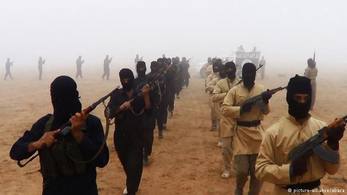 لماذا تراجعت القوات الكردية أمام تنظيم داعش في العراق؟ -


